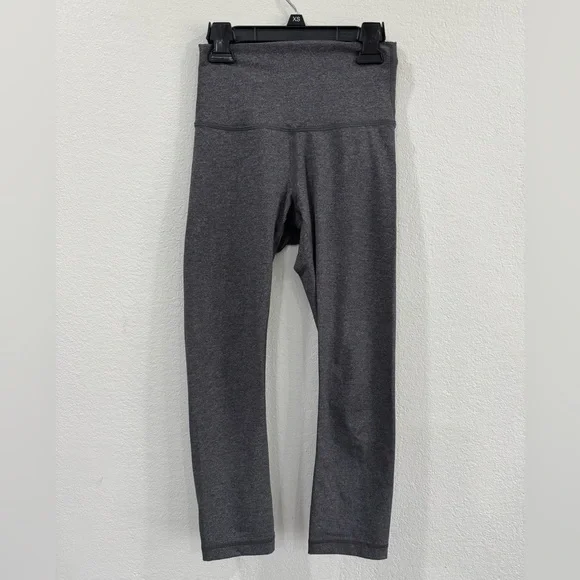 Lululemon Align Cropped Leggings Size 4 - Picture 1 of 5